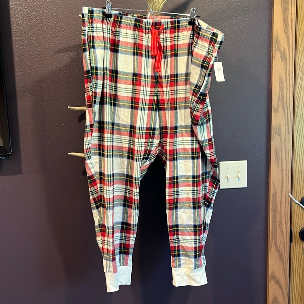 Old Navy women’s jogger pajama pants NWT